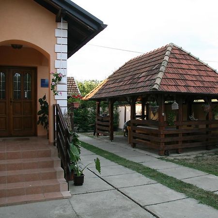 Apartments Vrata Baranje Bilje Dış mekan fotoğraf