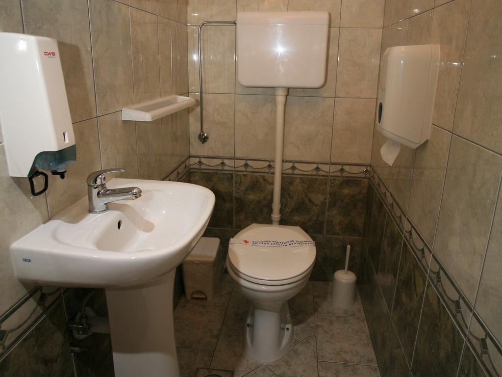 Apartments Vrata Baranje Bilje Oda fotoğraf