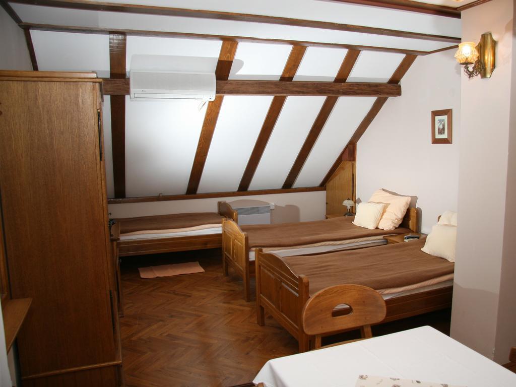 Apartments Vrata Baranje Bilje Oda fotoğraf
